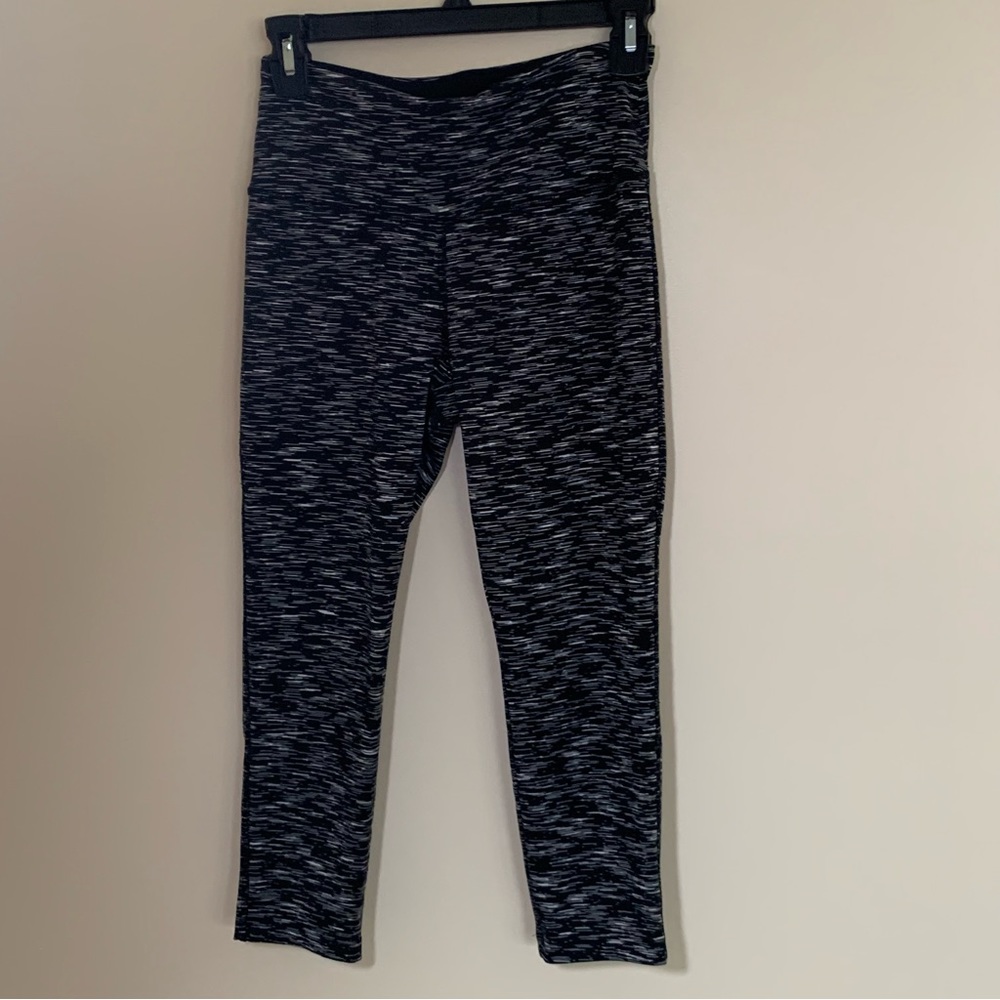 Yogo Leggings EUC